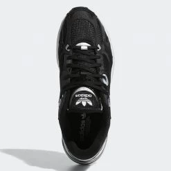 Adidas Originals Astir Γυναικεία Παπούτσια CBLACK/CBLACK/FTWWHT -Γυναικεία Παπούτσια Κατάστημα adidas originals astir w 36