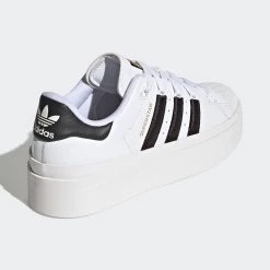 Adidas Originals Superstar Bonega Γυναικεία Παπούτσια FTWWHT/CBLACK/GOLDMT -Γυναικεία Παπούτσια Κατάστημα adidas originals superstar bonega w 21