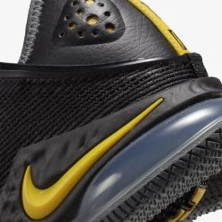 Nike LeBron 19 Low ''Witness'' Ανδρικά Παπούτσια για Μπάσκετ BLACK/UNIVERSITY GOLD-SMOKE GREY 18 Nike LeBron 19 Low ''Witness'' Ανδρικά Παπούτσια για Μπάσκετ BLACK/UNIVERSITY GOLD-SMOKE GREY -Γυναικεία Παπούτσια Κατάστημα nike lebron xix low 16