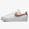 Nike Blazer Platform Γυναικεία Παπούτσια WHITE/METALLIC COPPER-BLACK-SAIL -Γυναικεία Παπούτσια Κατάστημα nike w blazer low platform ess