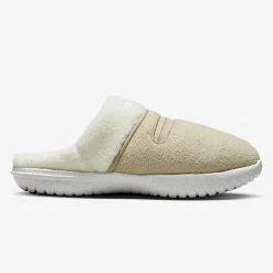 Γυναικεία Nike Burrow Se Γυναικείες Παντόφλες SANDDRIFT/LIGHT BONE-SUMMIT WHITE -Γυναικεία Παπούτσια Κατάστημα nike w burrow se 3
