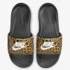 Nike Victori One Γυναικεία Slides CHUTNEY/WHITE-BLACK -Γυναικεία Παπούτσια Κατάστημα nike w victori one slide print 18